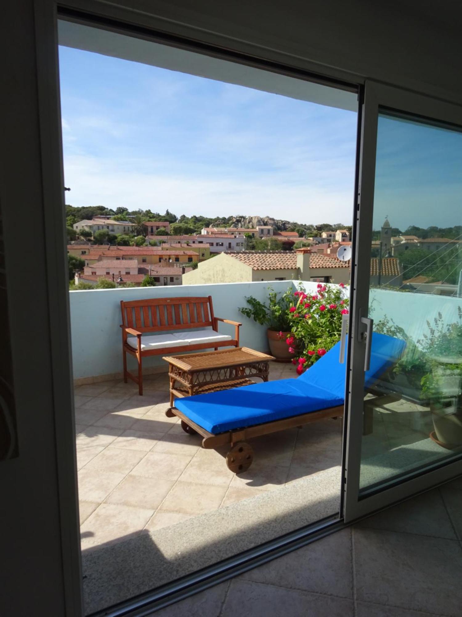 Appartement White - San Pantaleo Extérieur photo