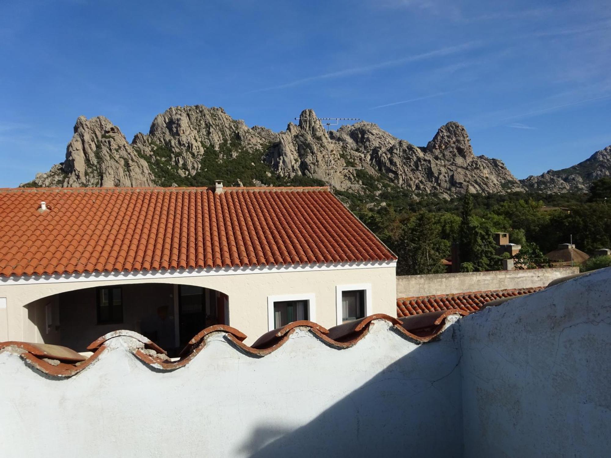 Appartement White - San Pantaleo Extérieur photo